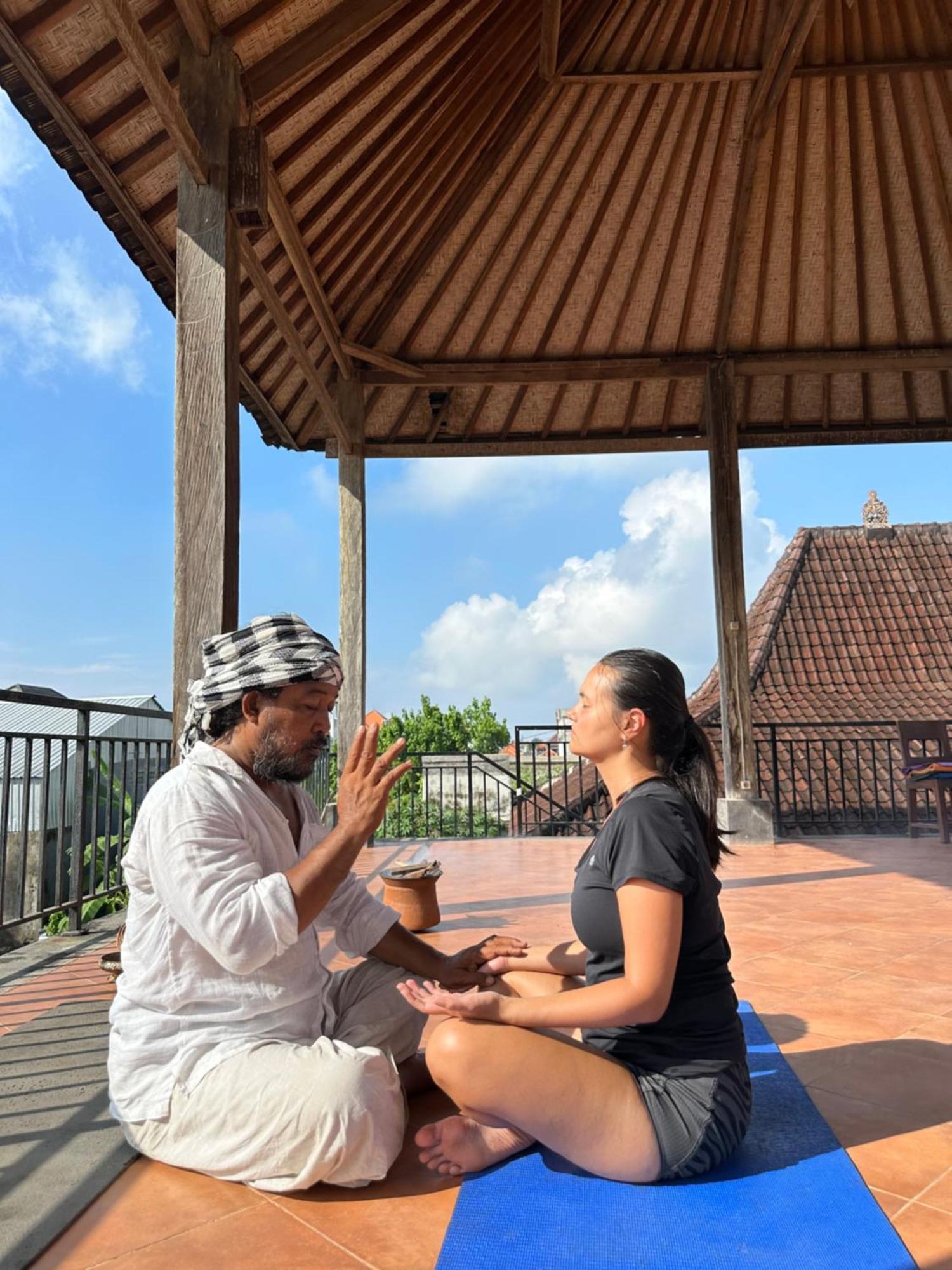 Sanur Bali Telaga Hati Yoga Healing And Retreat Center Hostel מראה חיצוני תמונה