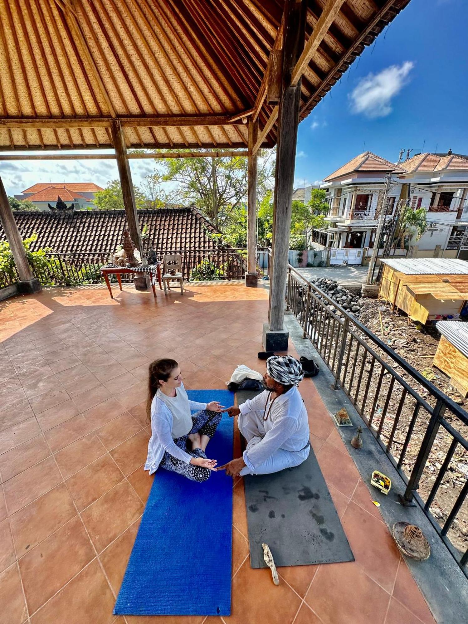 Sanur Bali Telaga Hati Yoga Healing And Retreat Center Hostel מראה חיצוני תמונה