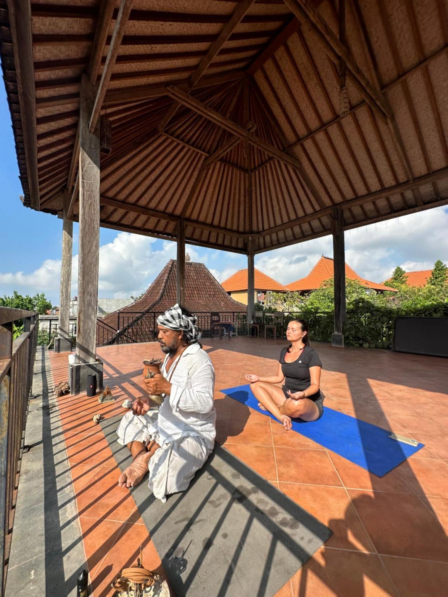 Sanur Bali Telaga Hati Yoga Healing And Retreat Center Hostel מראה חיצוני תמונה